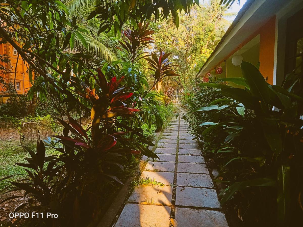 Country Side Inn Portuguese Guest House Cuelim Exterior photo